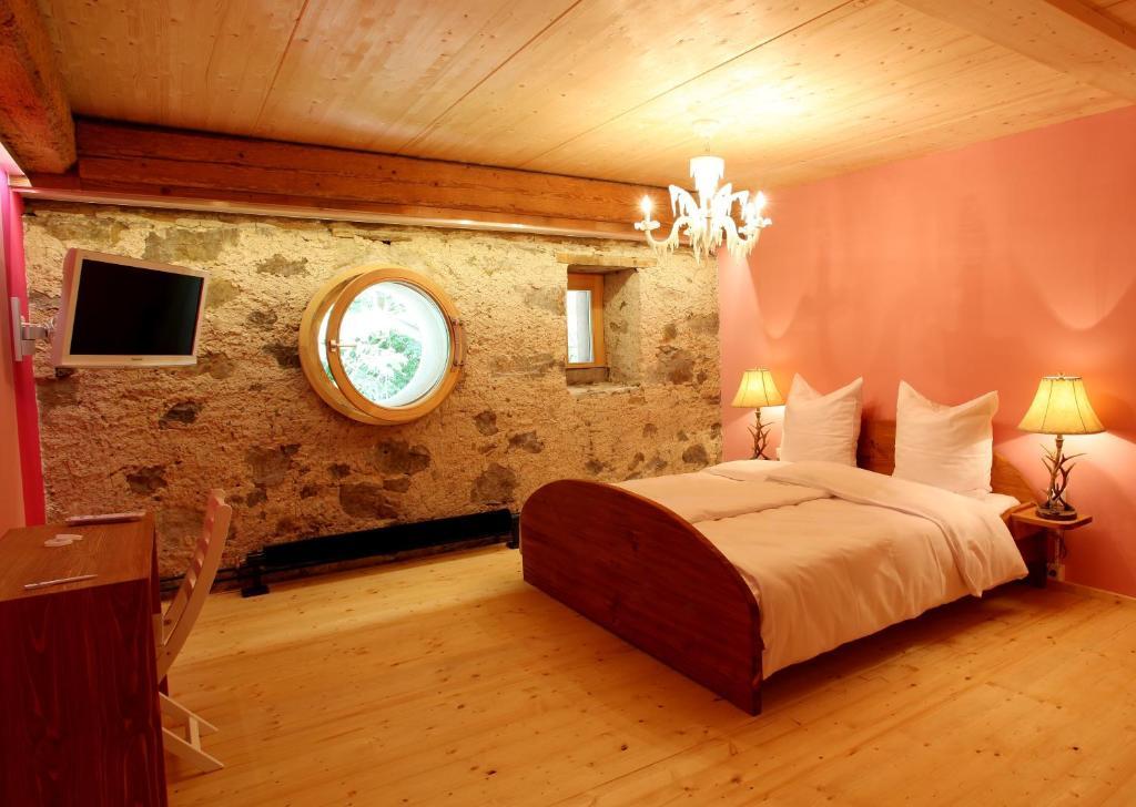 Hotel Rainhof Scheune & Naturpark Restaurant