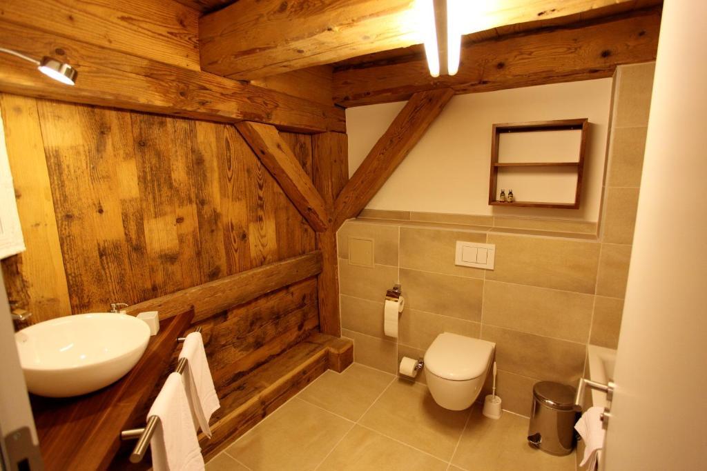 Rainhof Scheune & Naturpark Restaurant 3*